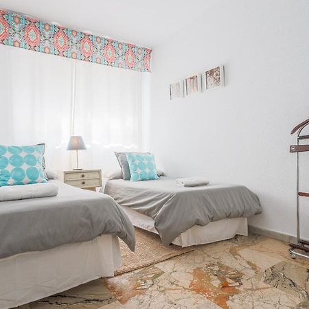 Appartement Puerta De Carmona à Séville Extérieur photo